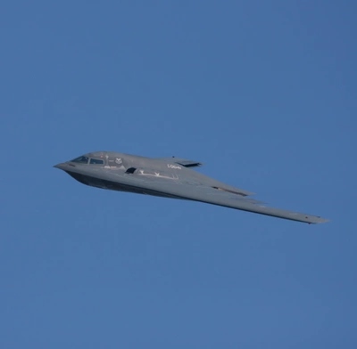 US B-2 Bomber in Flight